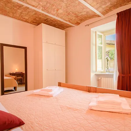 Apartmán La Rosa Nel Borgo - Con Garage La Morra