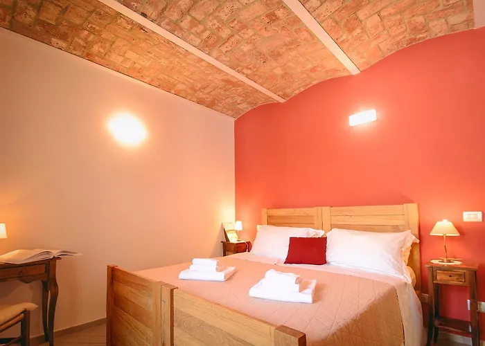 La Rosa Nel Borgo - Con Garage La Morra